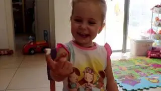 Алиса & Baby Born кушают капкейк Ванильный капкейк Дети любят сладкое