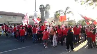 כולם ביחד לקפוץ להשתולל