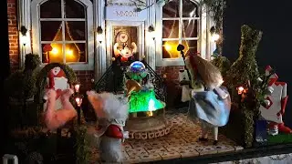 DIY Dollhouse Dioramas: Alice In Wonderland III: A Fantasy Scene (The Queen of Hearts)