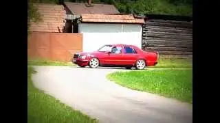 Mercedes-Benz W124 arrival