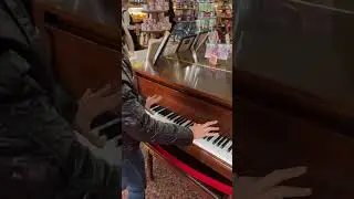 Queen / Bohemian Rhapsody / Piano / don’t touch