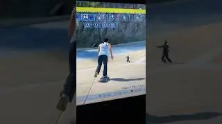 Skate 3 NPC Falls Outta Nowhere 