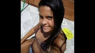 Gatinhas chupando gostoso.