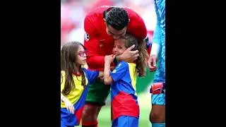 Ronaldo ❤️ Kid Fan