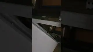Подшиваем низ лестницы .