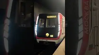 почему в московском метро используют контактный рельс|московское метро|