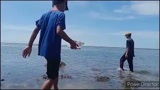 Mancing ikan di pulau Berhala