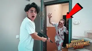 I've played PUBG MOBILE on the NIGHT !! (ZOMBİ CAME TO MY HOME)