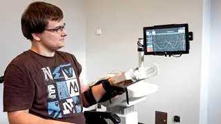 Luna EMG Introduzione - Robot per la Neuroriabilitazione