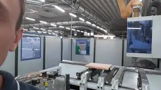Помогает 