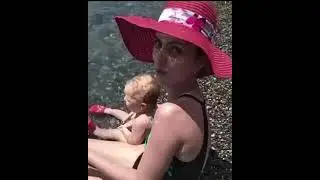 Женщина на пляже