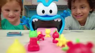 Dino Crunch et Croque joujoux