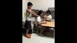 兄妹倆完美配合! 🤣🤣 #趙娜娜 #搞笑 #funny #comedy #shorts #整蛊 #搞笑视频