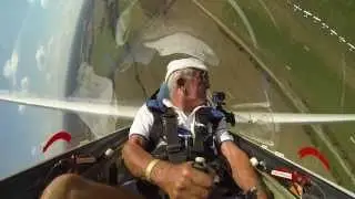 Helicopter tows aerobatic glider