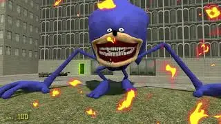 SONIC THE DEVOURER IN A MAZE WITH PORTALS DEFENDS A WEAPON FROM US SONIC.EXE Garry's Mod Sandbox