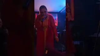 كيف ديما الشيخة طراكس محيحة مع ناس كازا مكاين غير الشطيح والنشاط 😱 تحزمي نوضي تشطحي💃🏻