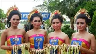 Penyambutan Panglima TNI Oleh SMK Penerbangan Cakra Nusantara