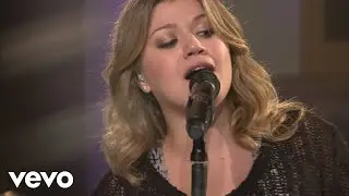 Kelly Clarkson - I Do Not Hook Up (Walmart Soundcheck 2009)