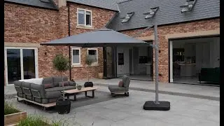 Stay Cool this Summer with our Cantilever Parasols