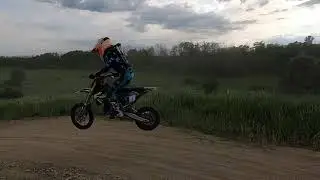 😀🙃
