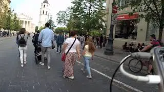 Гуляем по Вильнюсу. Только что из советского бункера