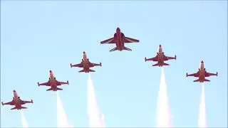 TAI Hürjet with Turkish Stars Aerobatic Team