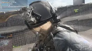 𝐁𝐚𝐭𝐭𝐥𝐞𝐟𝐢𝐞𝐥𝐝 𝟒 - This guy with a knife was chasing me the whole game!