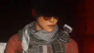 Retired Fortnite Pro plays COD Warzone