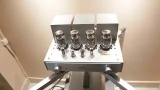 Line Magnetic Audio LM-216 IA + Global "Pyramid" speakers (3)