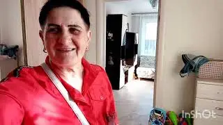 Galunya left Mikhail, and she herself went on about how they live in a Russian village.