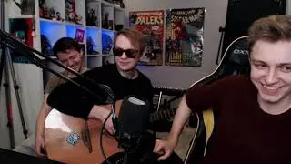 ЛИДА ПОЁТ ПРО ЛЕКСА(СВИНОМЫШЬ)