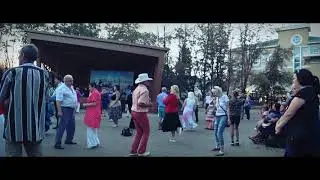 Танцы в Парке Победы г. Белгород. Дедушка - 