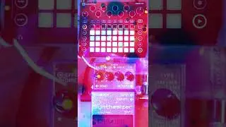 Liquid effect layer is time-mapped to the amplitude of the beat. for fun. #shorts