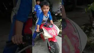 Setting motor balap