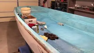 1971 Boston whaler 13ft boat restoration - EcoFlow River Pro charging up too