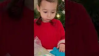 Эксперименты с мыльными пузырями 🤩 Полное видео скоро на канале little Emilia
