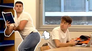 FARTING IN THE LIBRARY 📚💨