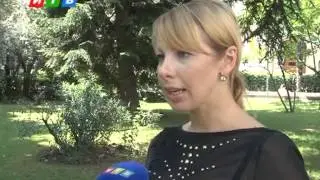 Все лавры себе