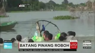 Panjat Pinang Roboh