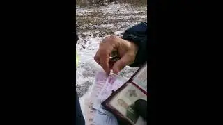 Военный билет МО СССР против удостоверения мигранта-коммерсанта РФ без доверенности.