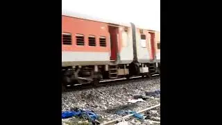 12492 Mour Dhwaj SF Express (Jammu Tawi - Barauni)