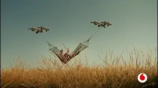 ¡Maribel Verdú vuela en una hamaca para Vodafone! 🚀📺 ¡Descúbrelo!