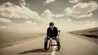 Amir Bahador - Haghe Man In Nabod (Official Music Video)