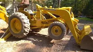 John Deere 2010