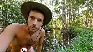 LIVING NAKED IN THE NATURE!