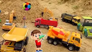 Watch an Epic Construction Vehicle Showdown ! Toys For Kids