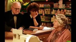 Geoff Love and his Orchestra - Coronation Street ( 1961 ) - full theme