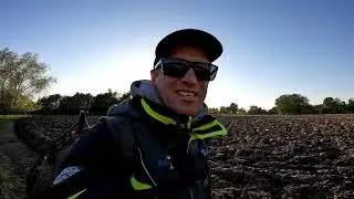 Po zachodzie słońca: Szybki ultralekki spinning i sandaczowe pstryki.