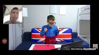 Реакция на Масики "Онлайн обучение, кто за? " смотрит Шергин Артём