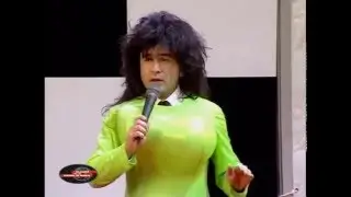 Toylar Kraliçası SMS dilənçiləri - Ağ Qara Komediya (Bri parça, 2010)